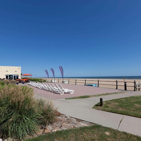 Wyndham Virginia Beach Oceanfront Hotel Exterior photo