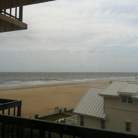 Wyndham Virginia Beach Oceanfront Hotel Exterior photo