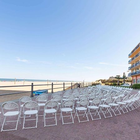 Wyndham Virginia Beach Oceanfront Hotel Exterior photo