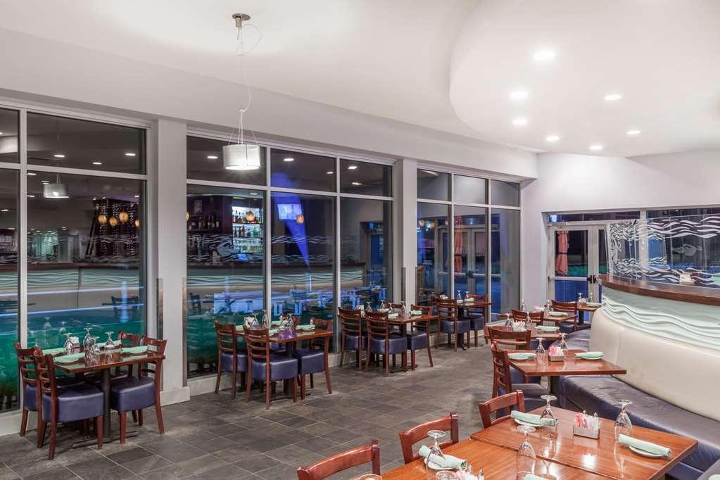 Wyndham Virginia Beach Oceanfront Hotel Restaurant photo