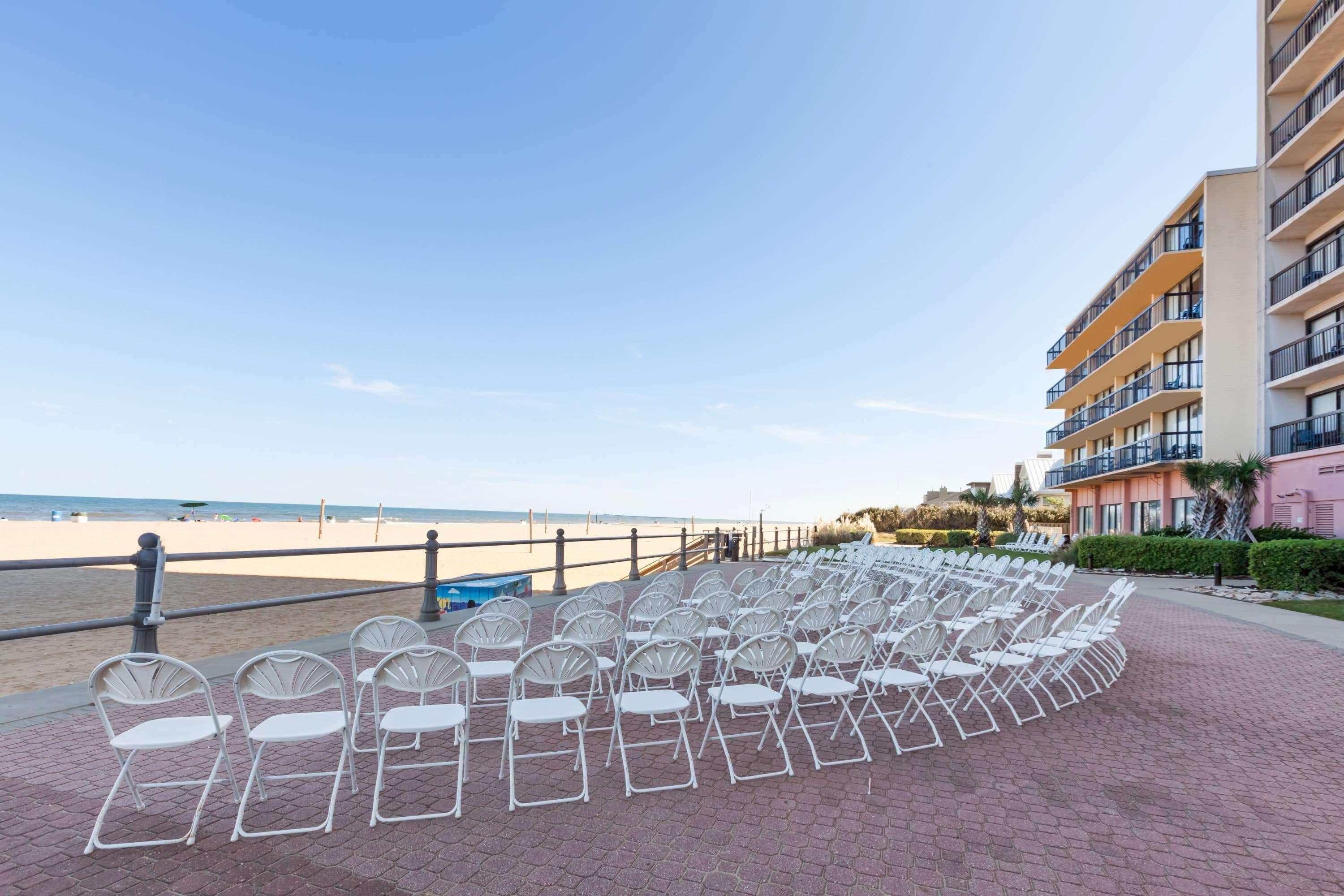 Wyndham Virginia Beach Oceanfront Hotel Exterior photo