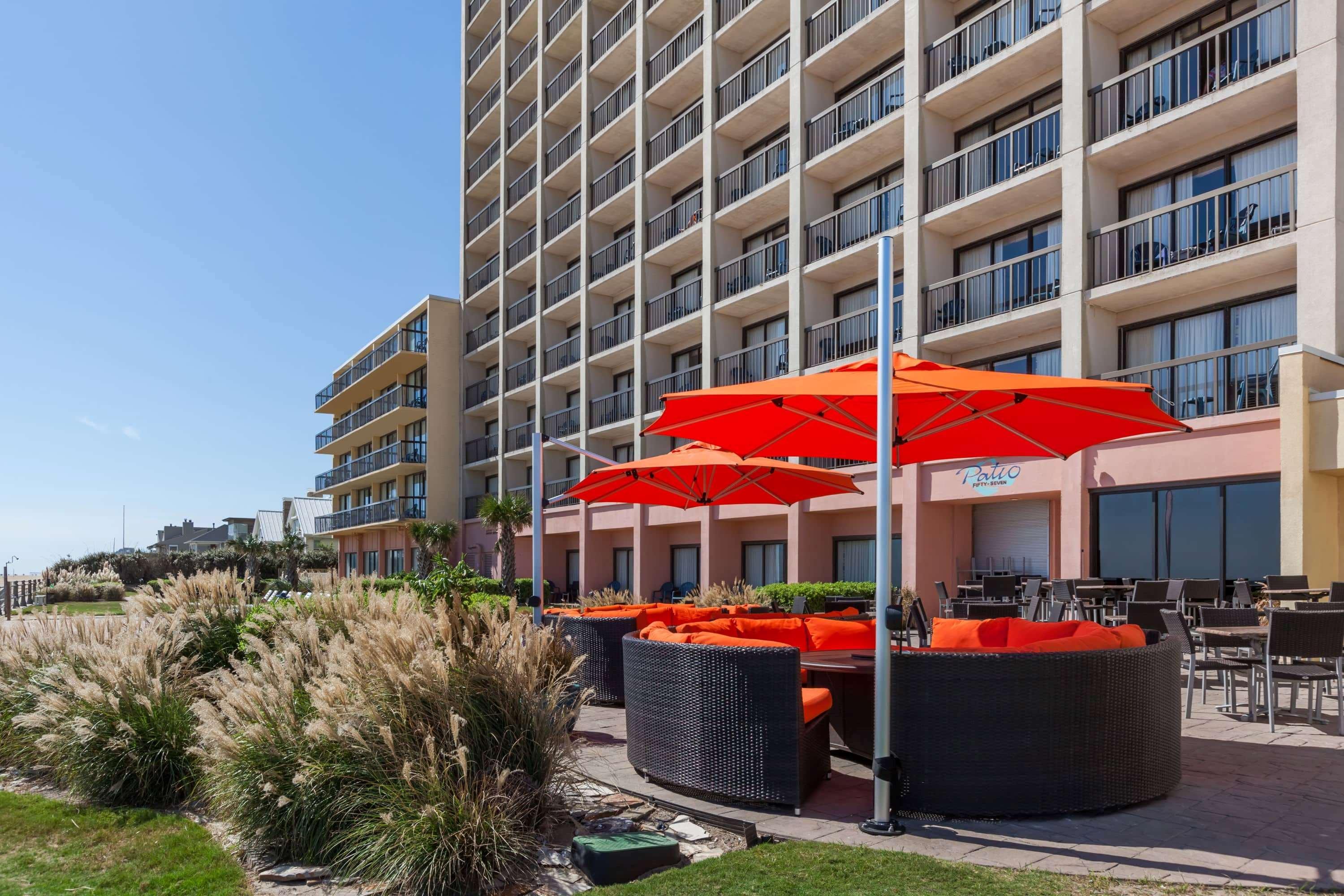 Wyndham Virginia Beach Oceanfront Hotel Exterior photo